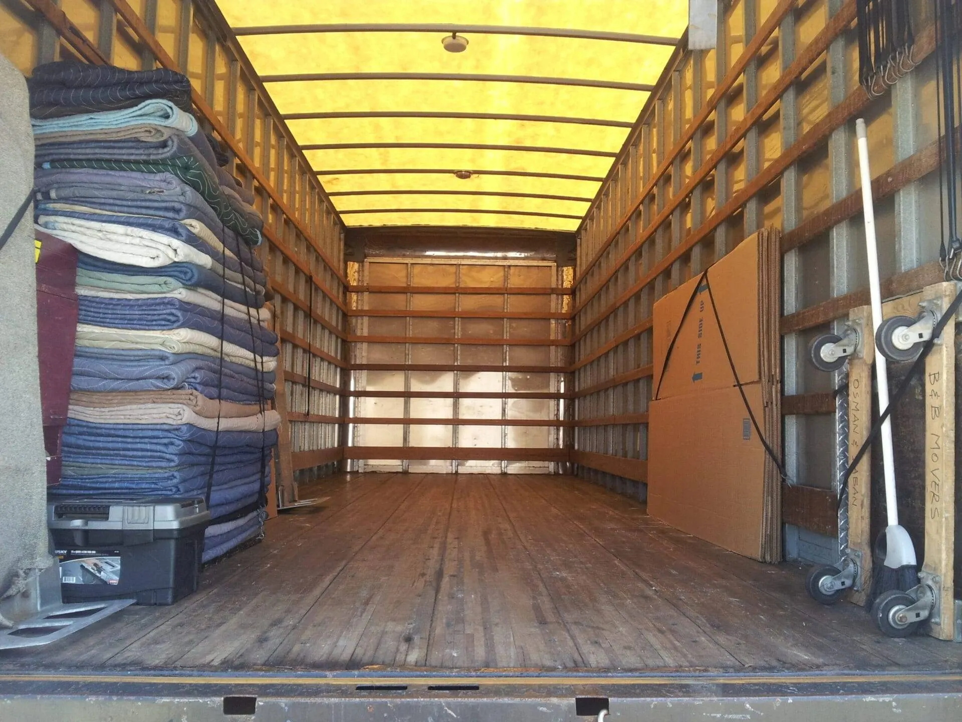 Packing supplies and materials for a Jacksonville move